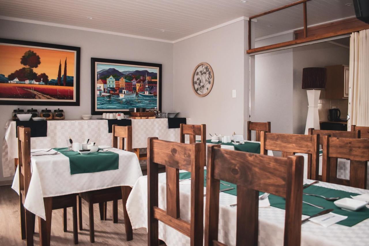Balmoral Lodge Белвилл Экстерьер фото