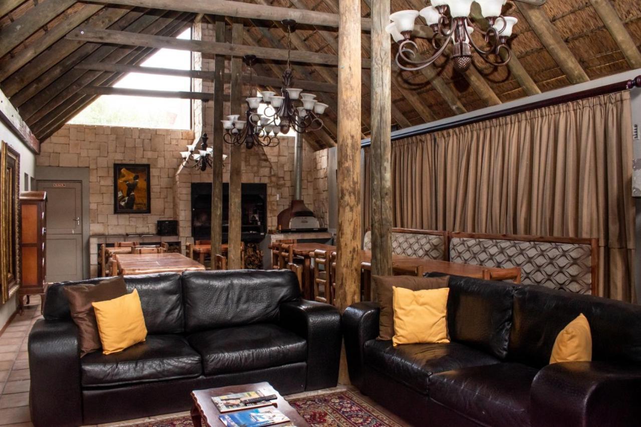 Balmoral Lodge Белвилл Экстерьер фото